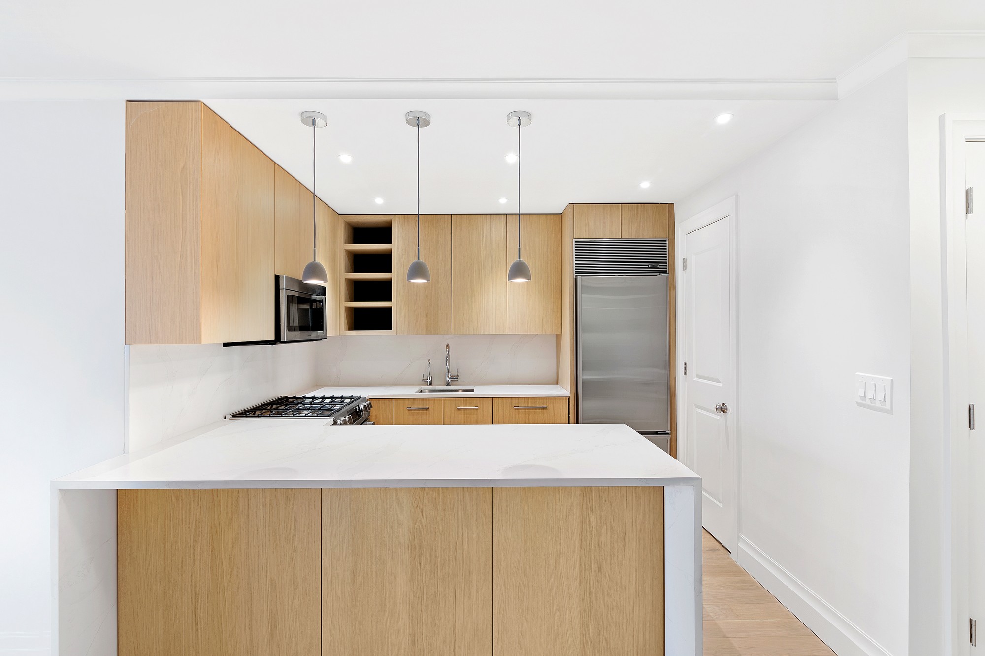 Luxury High-Rise Renovation — Lincoln Square, Manhattan