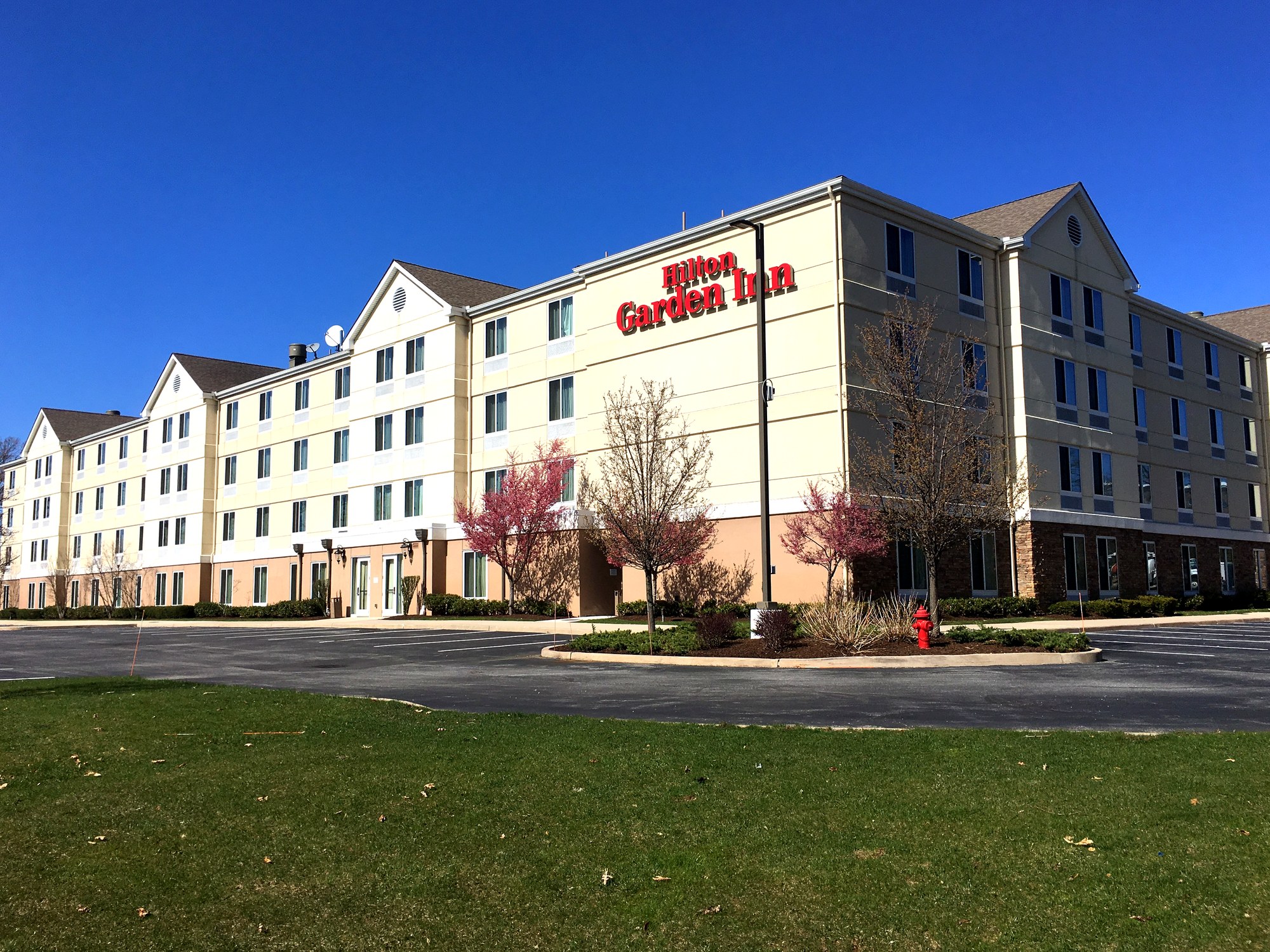Hilton Garden Inn — Melville, NY